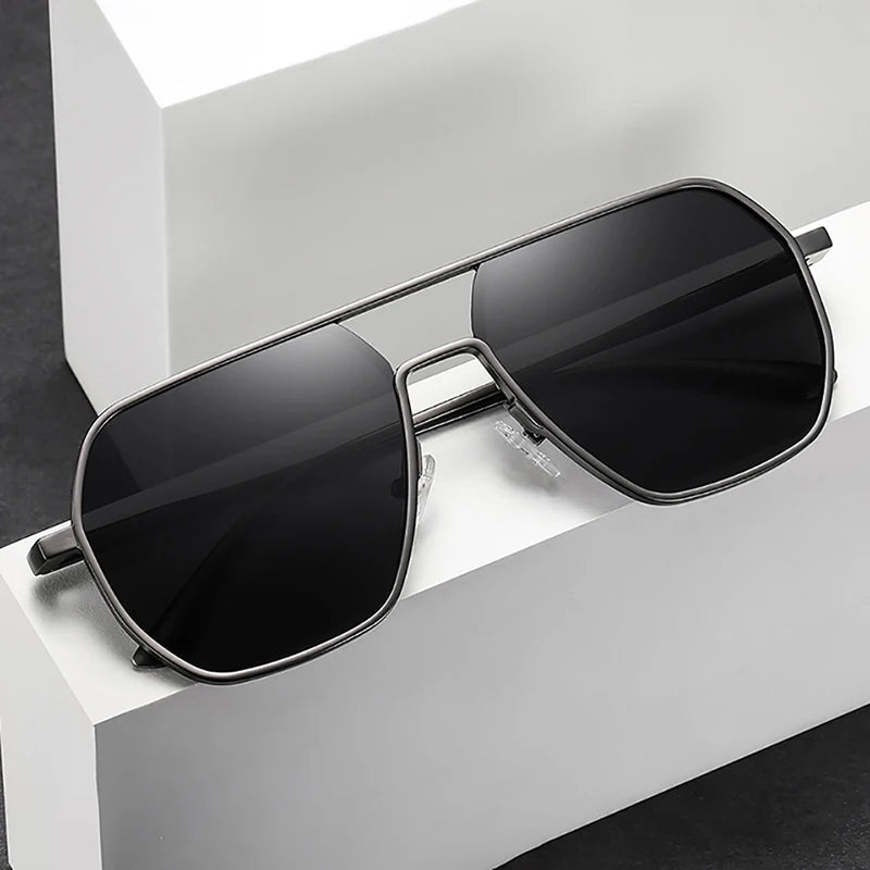 Lunettes de Soleil Photochromiques de Luxe – Polarisées & Anti-Éblouissement – Unisexe UV400🚚 Livraison rapide en 8 à 12 jours ouvrés depuis la France FelizShop
