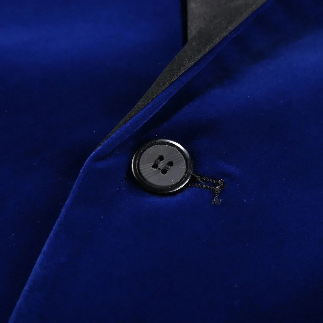 Tuxedo de Marié en Velours – Coupe Cintrée Élégante | Costume de Soirée & Mariage Tendance🚚 Livraison rapide en 8 à 12 jours ouvrés depuis la France FelizShop