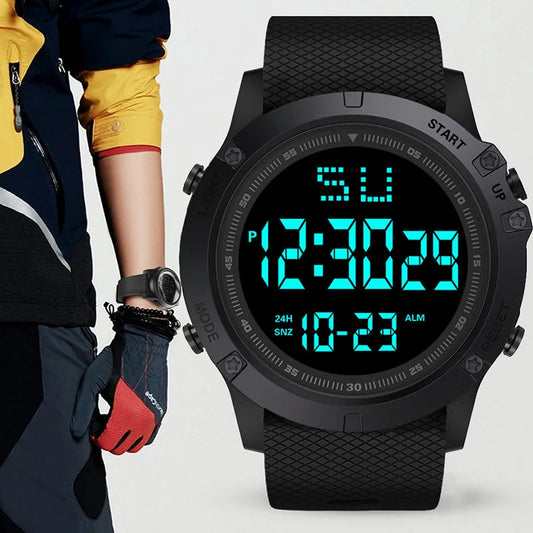 Montre sport homme multifonction — Montre militaire sportive, étanche, lumineuse LED digitale — Grande cadran, montre électronique pour enfants et étudiants
🚚 Livraison rapide en 8 à 12 jours ouvrés depuis la Fran FelizShop